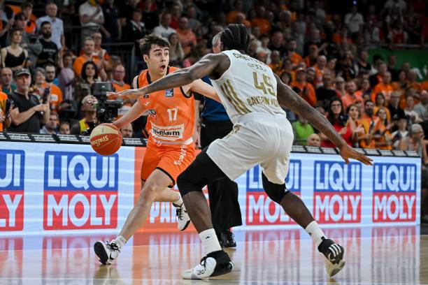 尤其是基恩 尤其是基恩